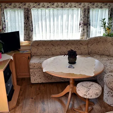 Letniskowe - Ivonsan 山林小屋 *