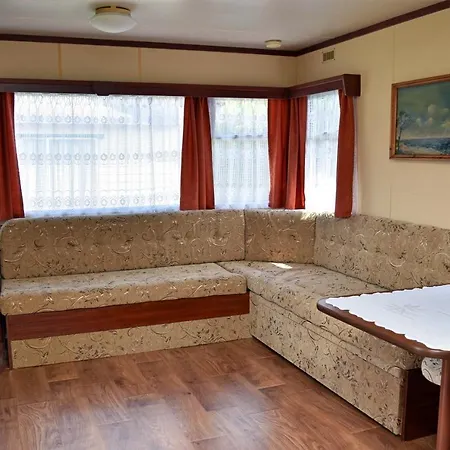 Letniskowe - Ivonsan 山林小屋 *