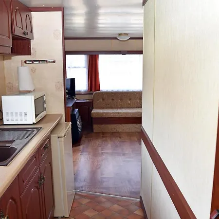 Letniskowe - Ivonsan 山林小屋