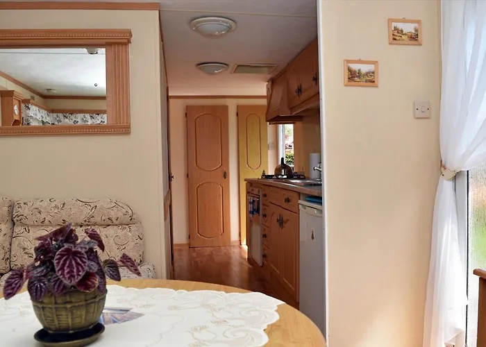 Letniskowe - Ivonsan Hytte