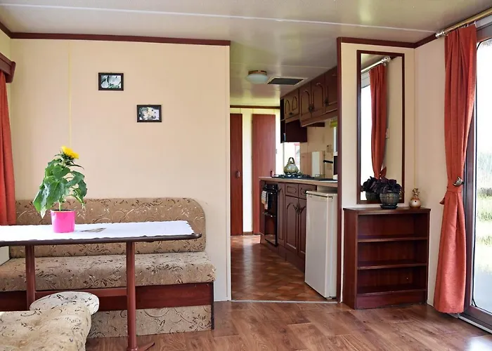 Letniskowe - Ivonsan Hytte