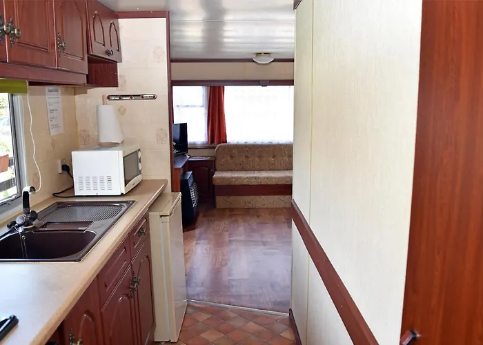 Letniskowe - Ivonsan Hytte