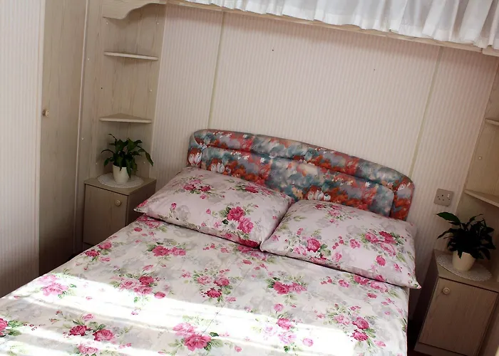 Letniskowe - Ivonsan Деревянный коттедж *