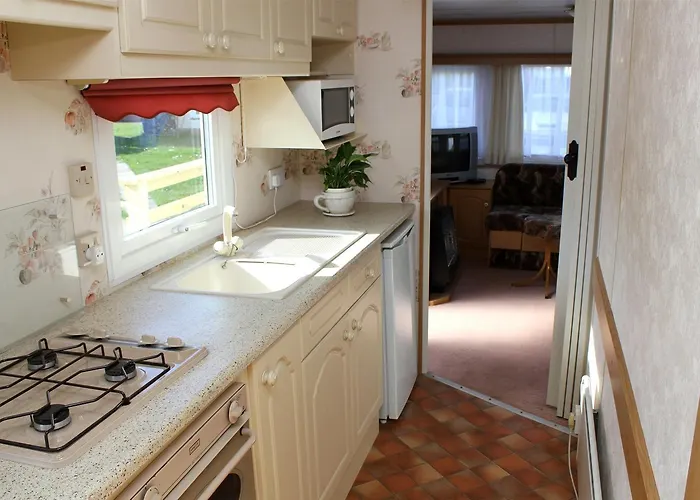 Letniskowe - Ivonsan Деревянный коттедж *